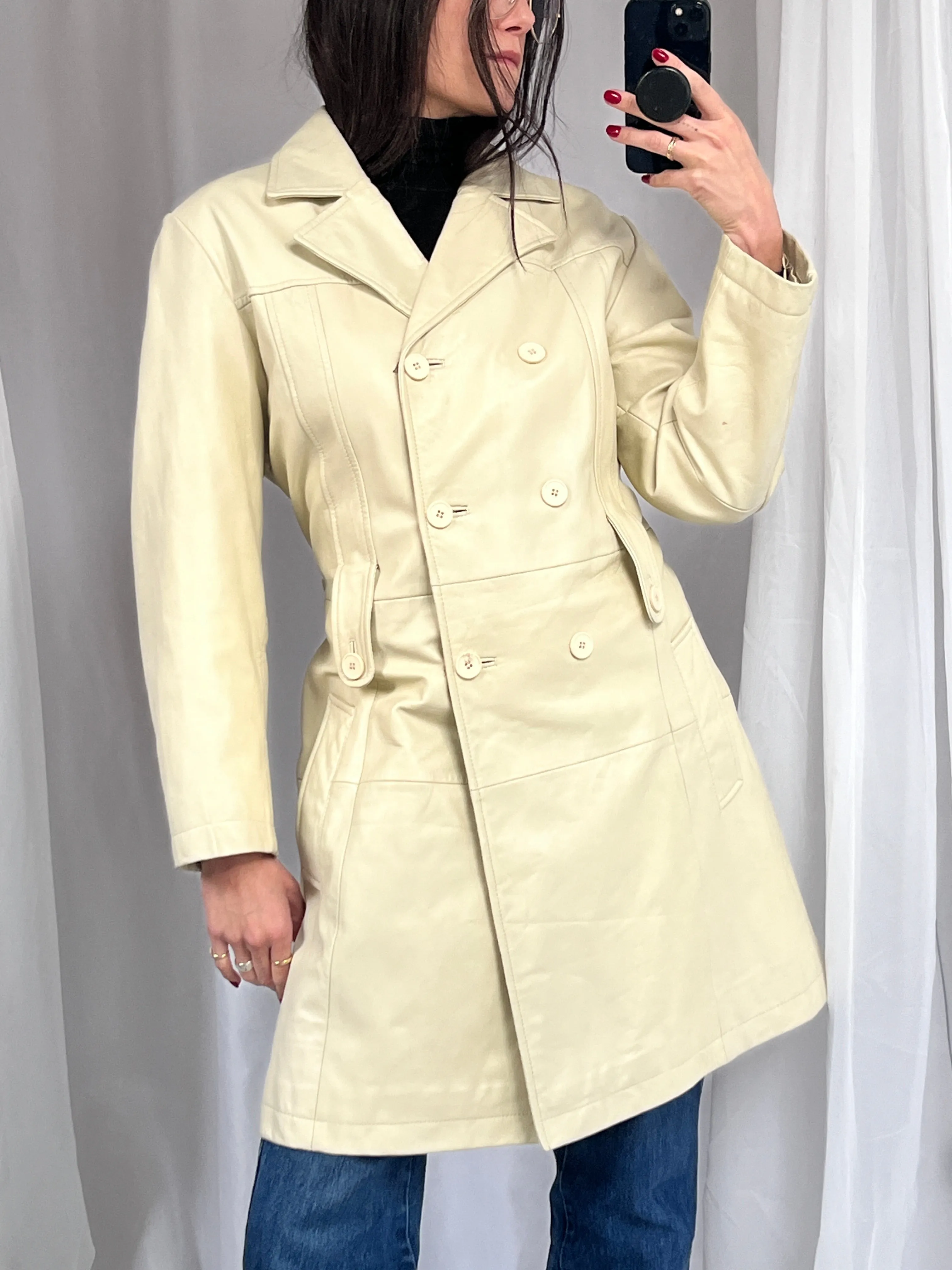 Excelled white leather trench