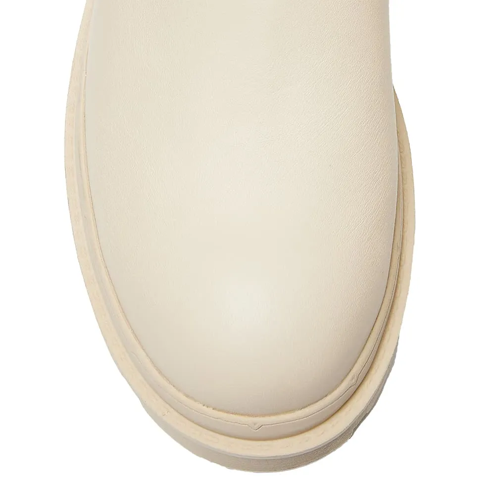 Hale Boot in Bone Smooth