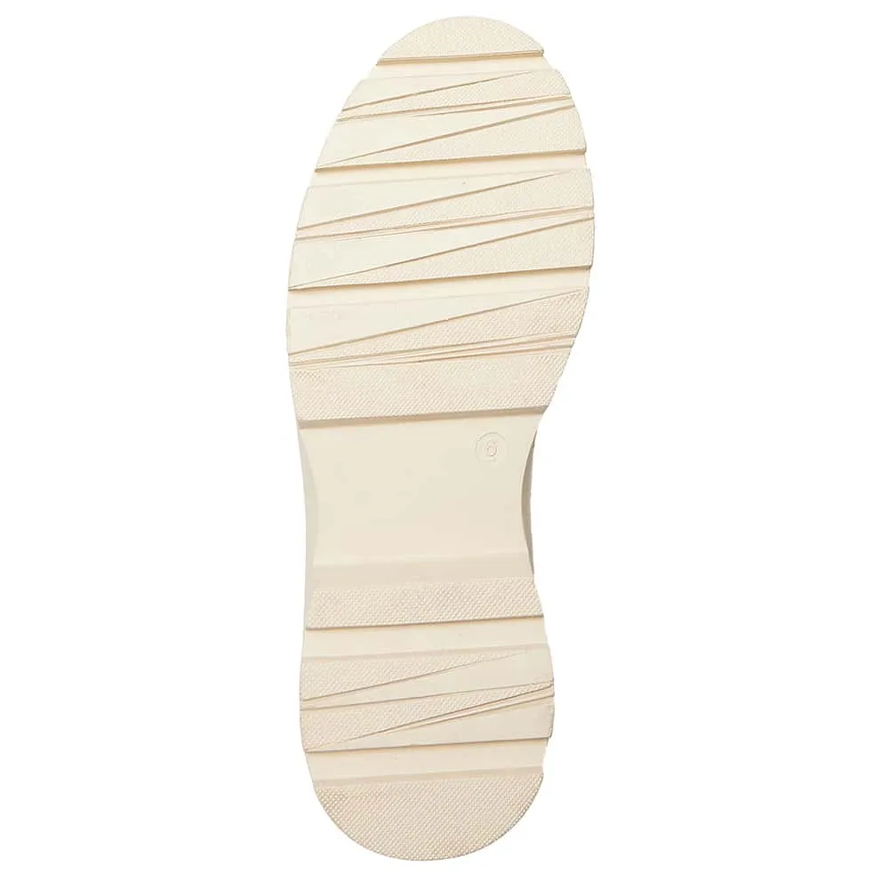 Hale Boot in Bone Smooth